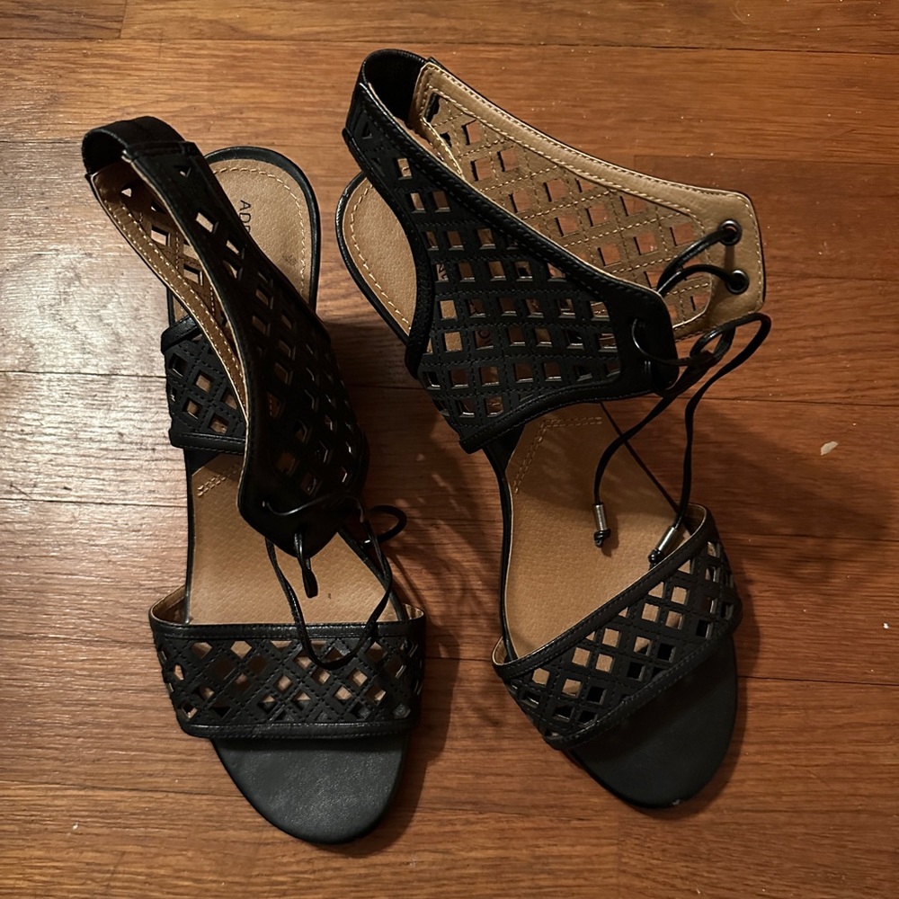 Adrienne Vittadini Black Heels